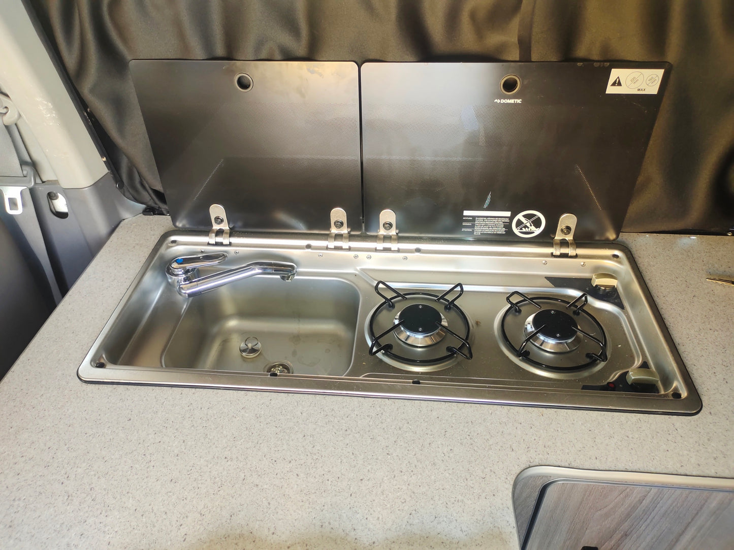 FOR SALE 2007 Nissan Urvan 4WD Automatic Diesel