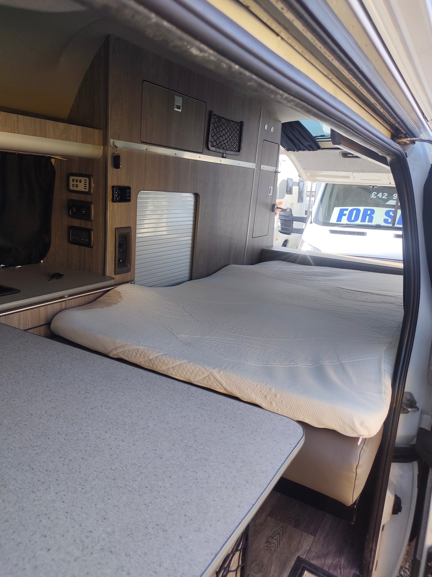 FOR SALE 2007 Nissan Urvan 4WD Automatic Diesel