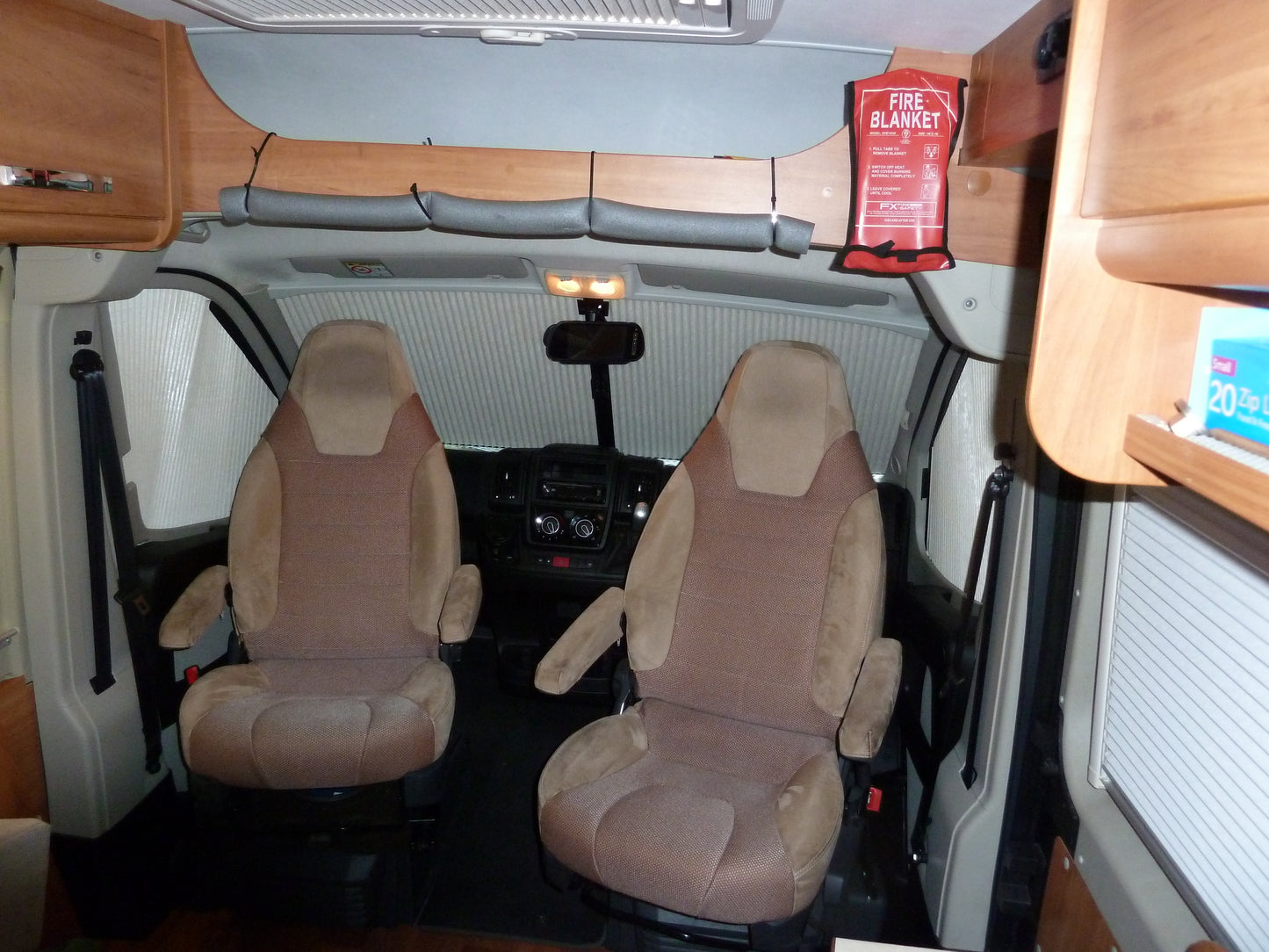 Davie 2 Berth Automatic Globecar Camp Scout