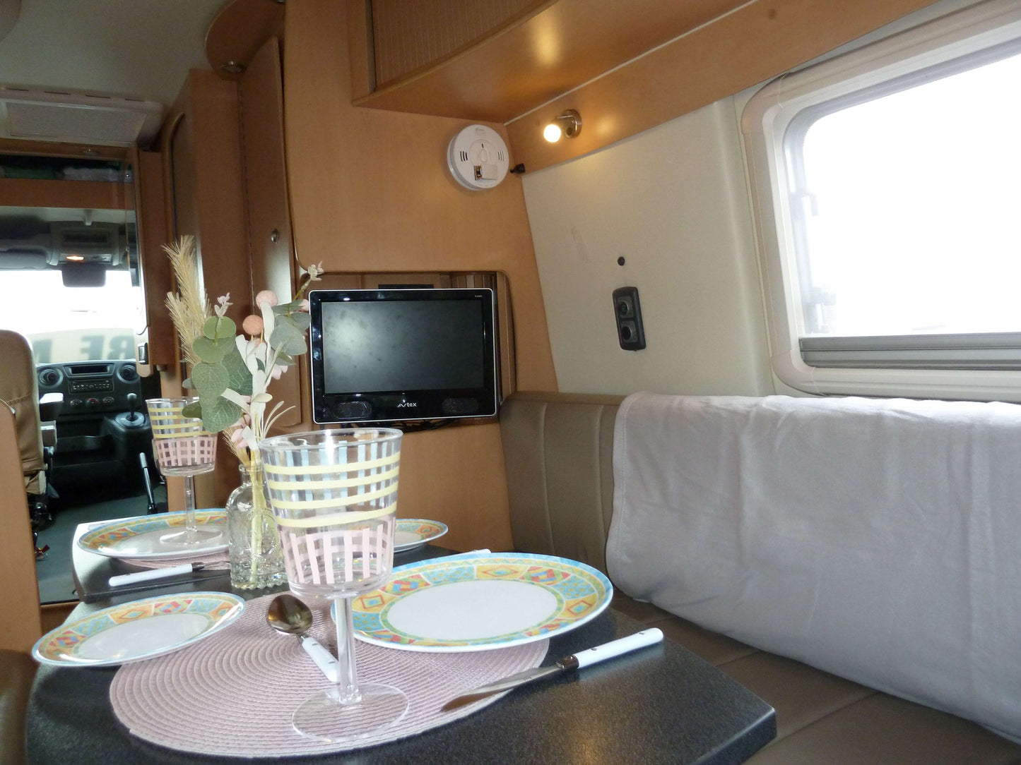Raquel Renault Wildax 2 Berth Automatic  Campervan