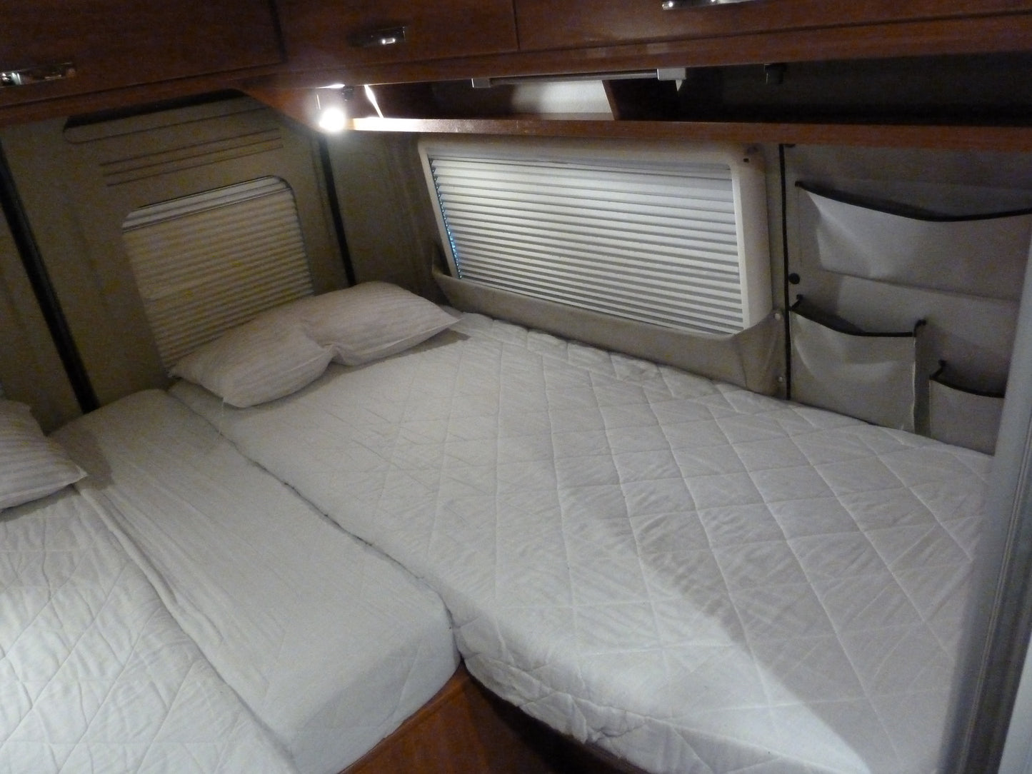 Davie 2 Berth Automatic Globecar Camp Scout
