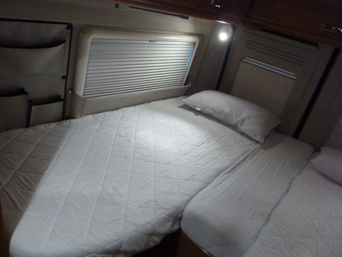 Davie 2 Berth Automatic Globecar Camp Scout